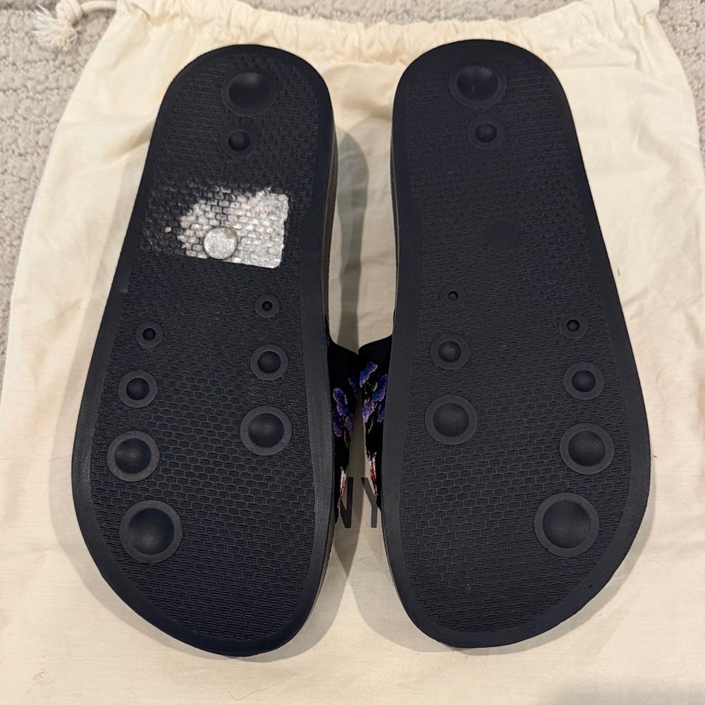 Johnny Was Black Slide Sandals with Multicolor Floral & Butterfly Embroidery - Picture 4 of 4